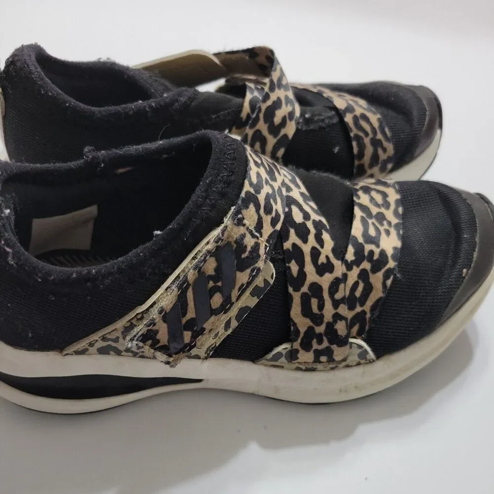 Adidas Sneakers Girls 11 K‎ Shoes Running Black Leapord Three Striped Pull On